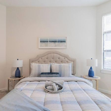 Charming Cozy Apartment With Wi-Fi & Free Parking 샬럿 외부 사진