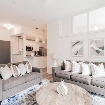 Charming Cozy Apartment With Wi-Fi & Free Parking 샬럿 외부 사진